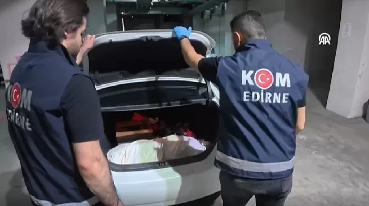 Bagajdan çıkan şey pes dedirtti! Dönemin en ikoniği...