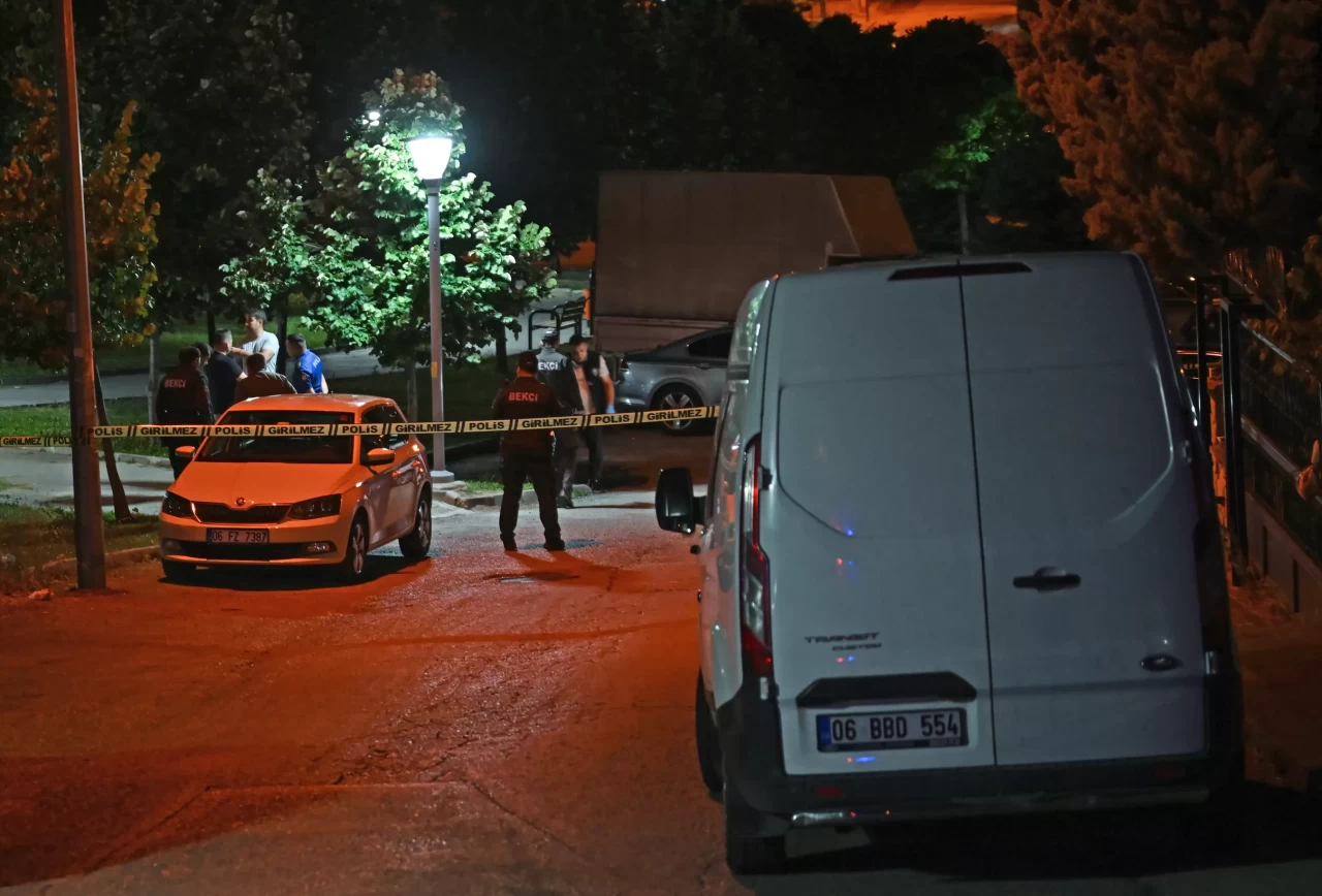 Ankara'da kız isteme görüşmesinde kavga: Polis memuru ağır yaralandı