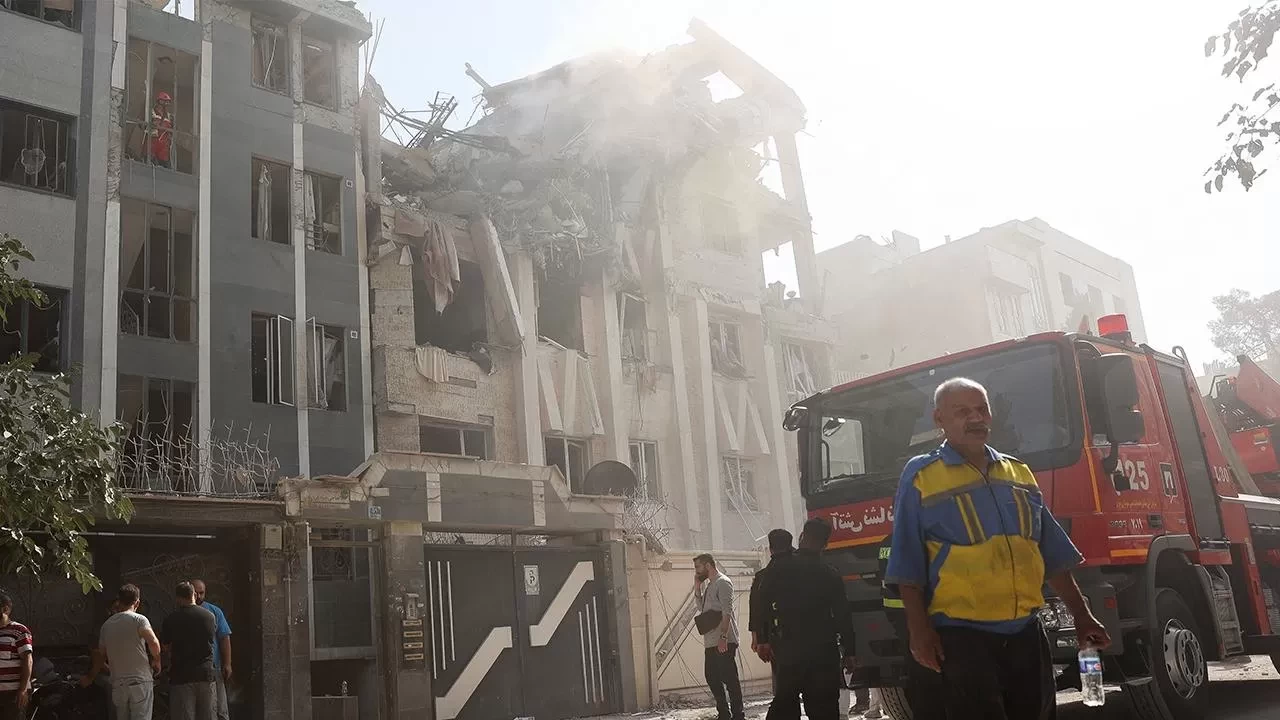 İsrail'in vurduğu Tahran'da acı bilanço! 78 ölü, 329 yaralı...