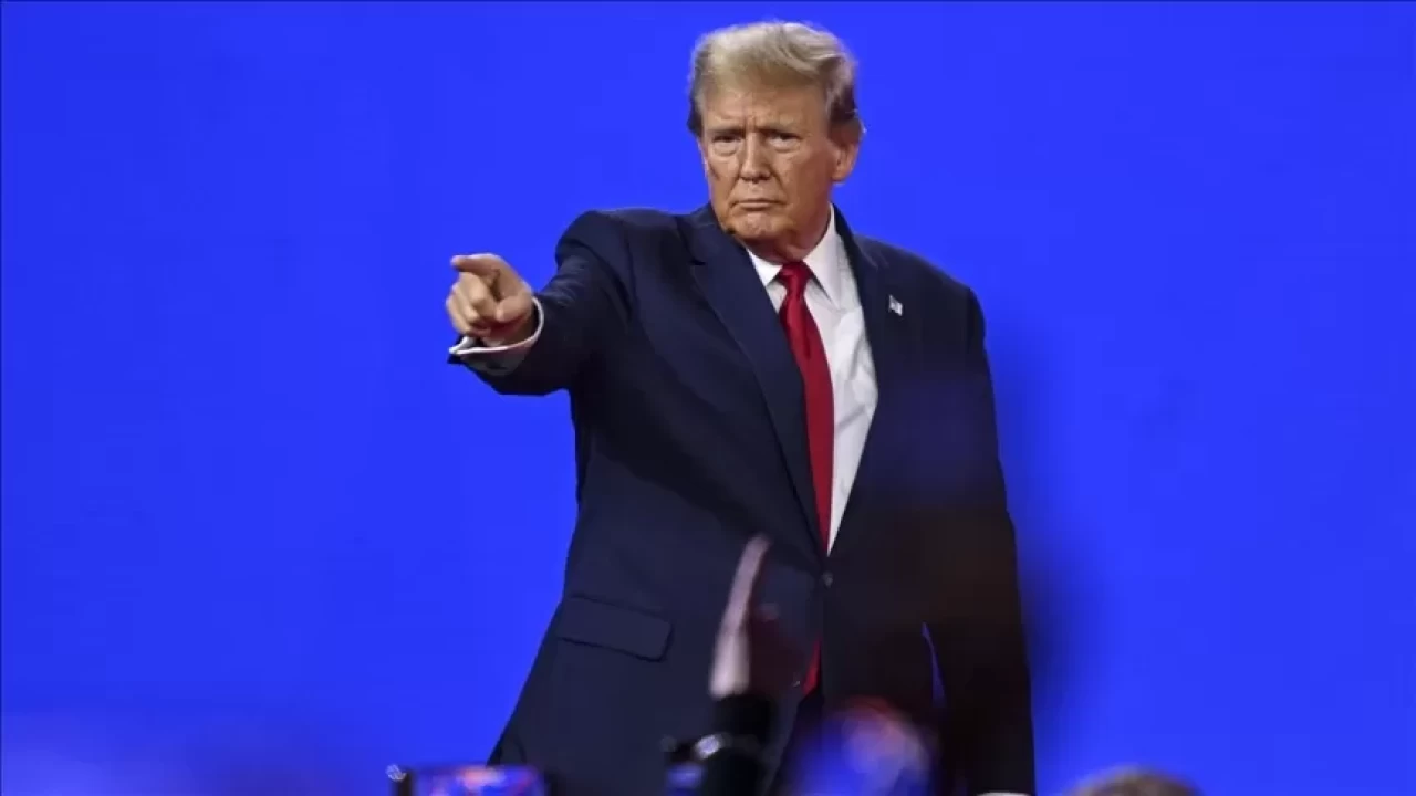 Trump’ı çileden çıkaracak rakamlar! İran'a saldırılar ABD'lilere soruldu