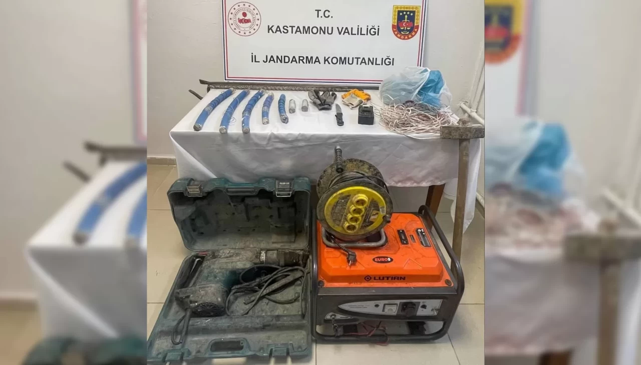 Kastamonu’da define avcılarına suçüstü baskın: 2 tutuklama