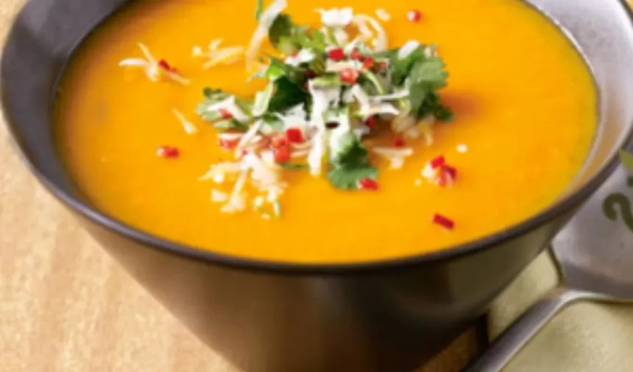 Alerjik bebekler için tatlı patates ve balkabağı çorbası