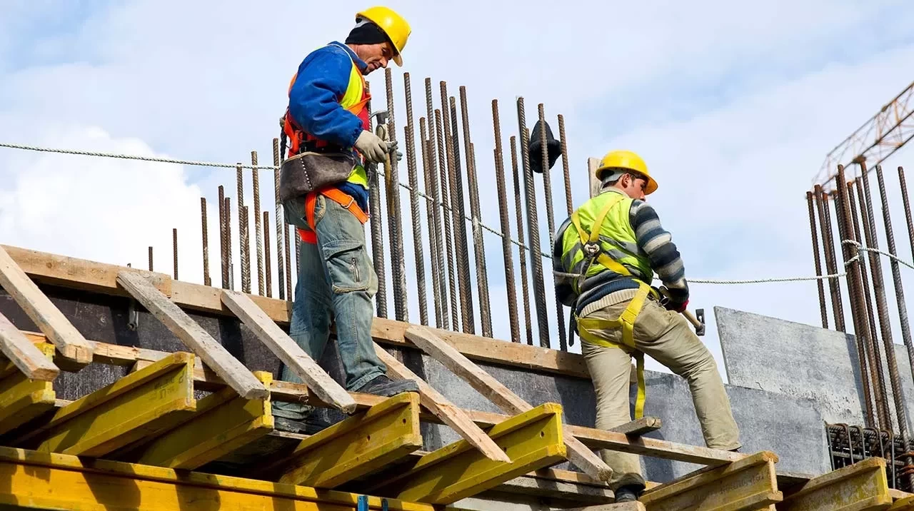 Artık ustalar da hesap verecek: Yıkılan binada yeni sorumluluk dönemi