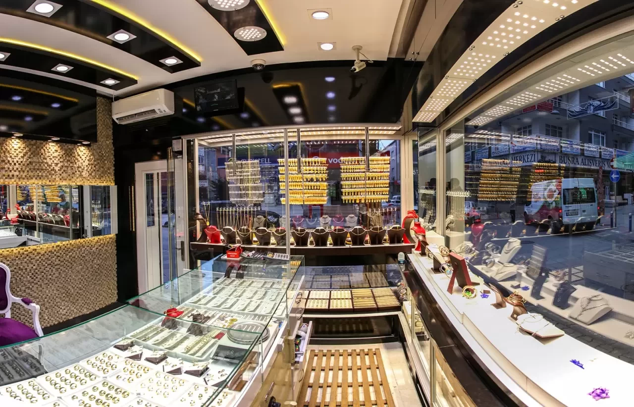 Kuyumcu Nasıl Olunur? Kuyumcu Olma Şartları Nelerdir?