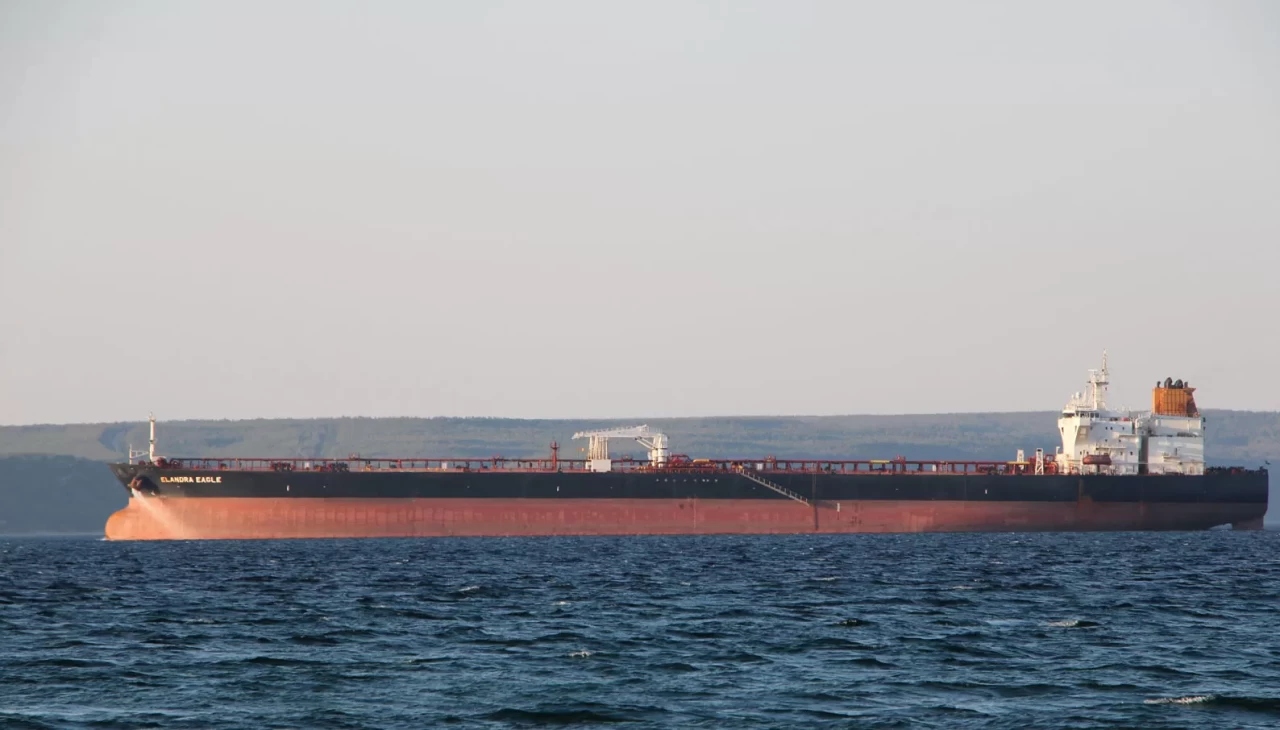 Çanakkale Boğazı'nda gemi makine arızası yaptı