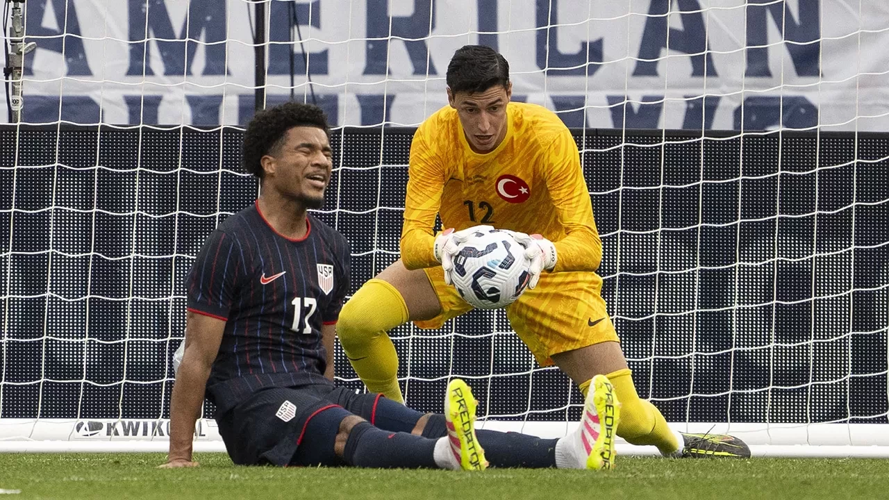 Berke Özer: “7 yıl sonra milli formayı giymek gurur verici”