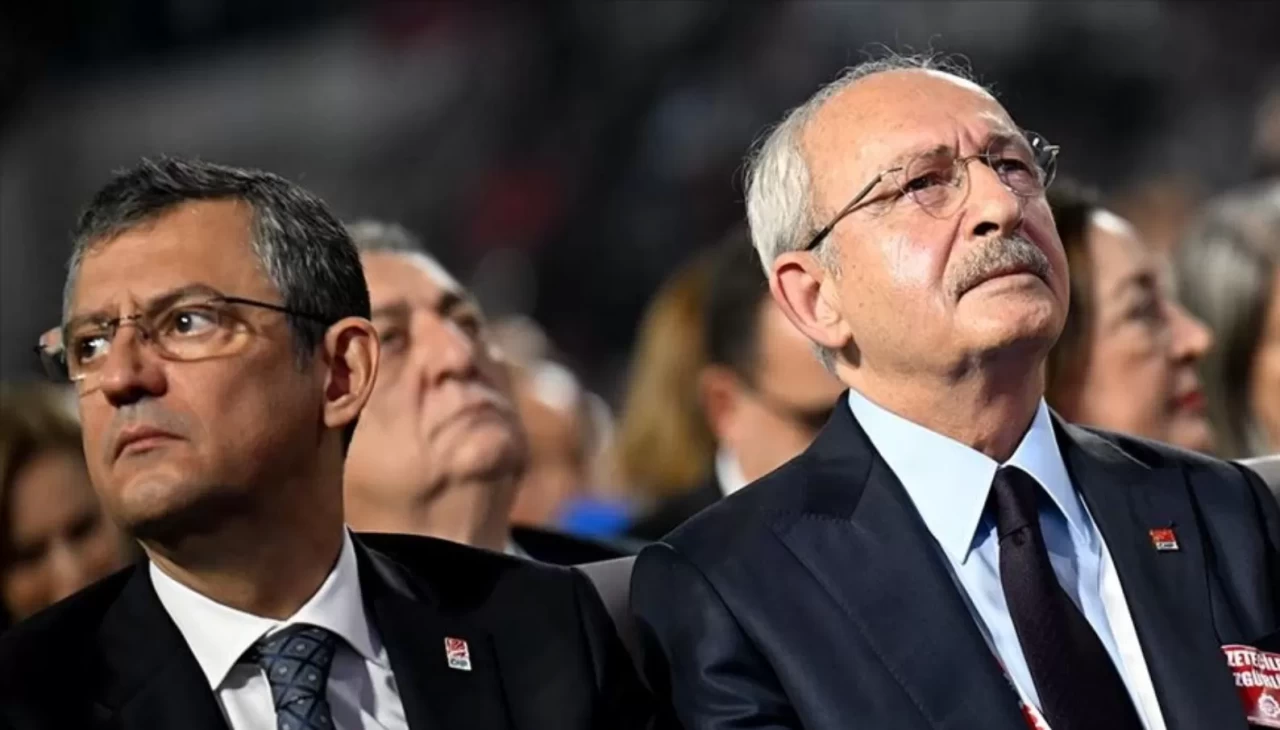 Özgür Özel'den, Kılıçdaroğluna koltuk resti: DEVRETMEM!