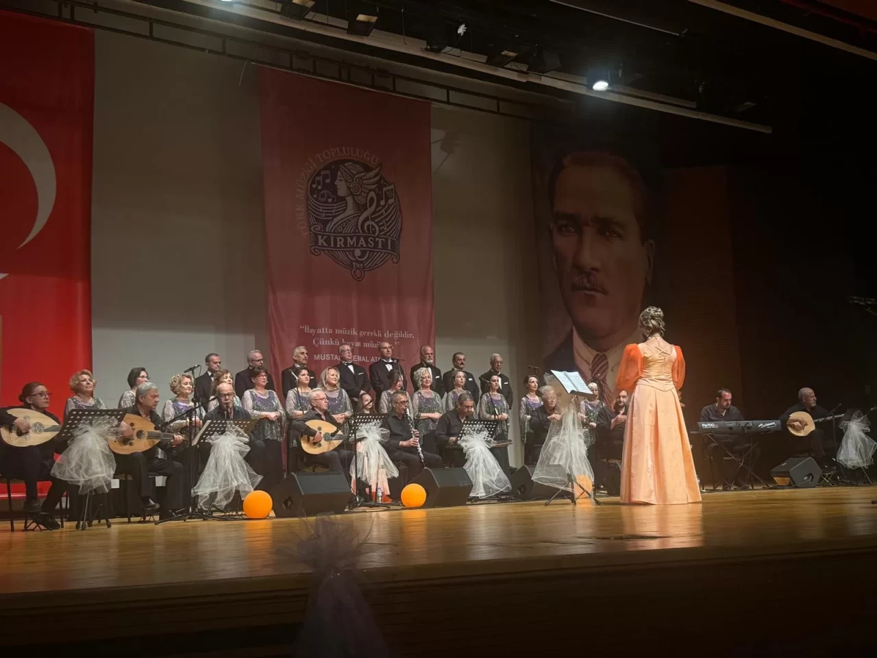 Bursa'da "Baharı Şarkılarla Yaşa" konseri