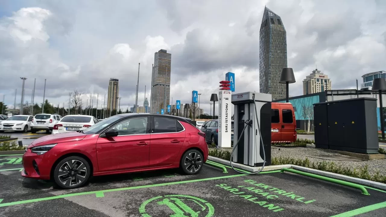 Bayram tatilinde şarj tüketimi 3 kat arttı! Elektrikli araçlara yoğun ilgi...