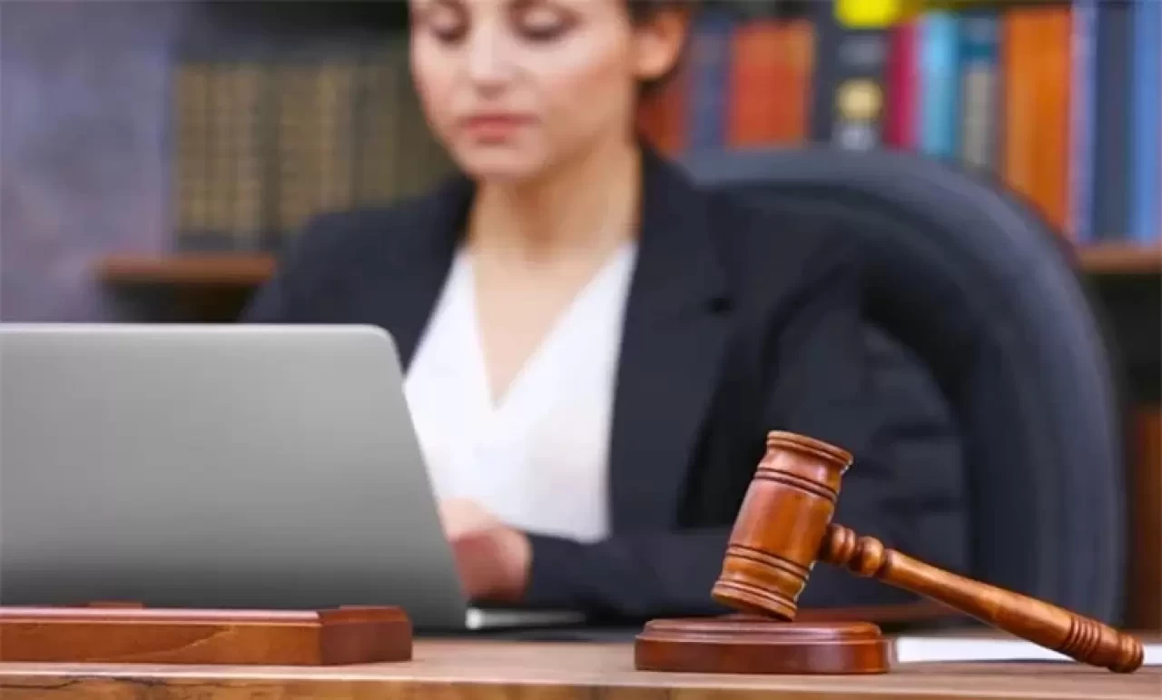 Katip Nasıl Olunur? Katip Olma Şartları ve Başvuru Süreci