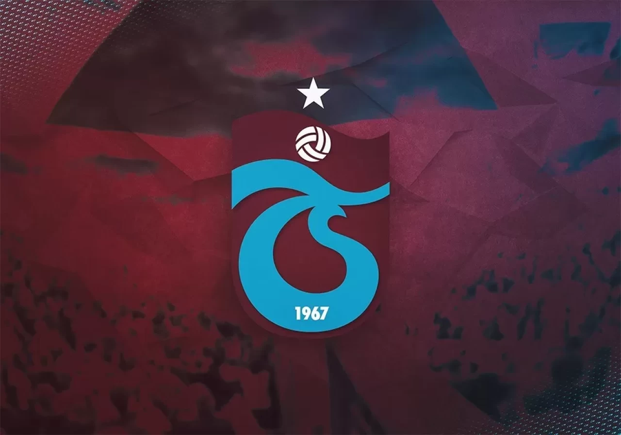 Trabzonspor'un yeni sezon formaları satışa çıkıyor