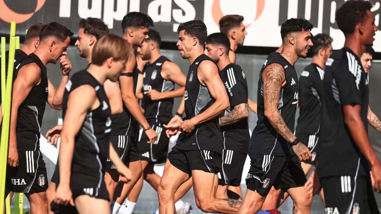 Beşiktaş yeni sezon hazırlıklarını sürdürüyor