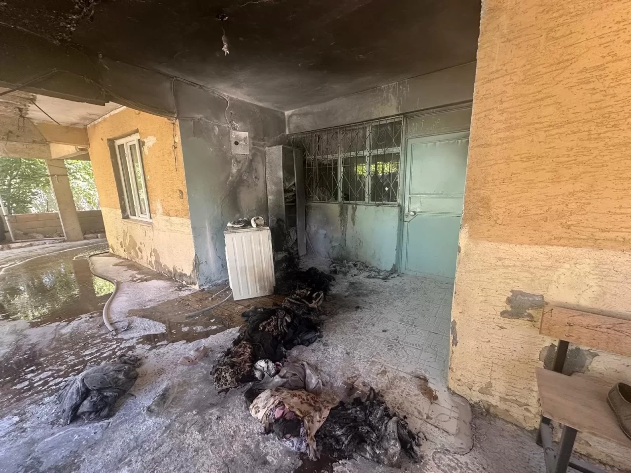 Elektrik arızası yangına neden oldu