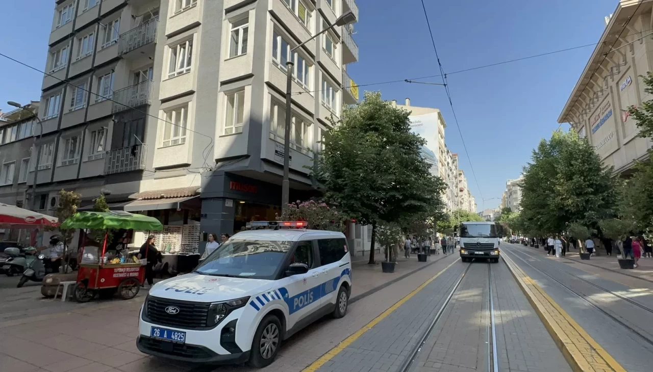 3 gündür haber alınamayan emekli doktor evinde ölü bulundu