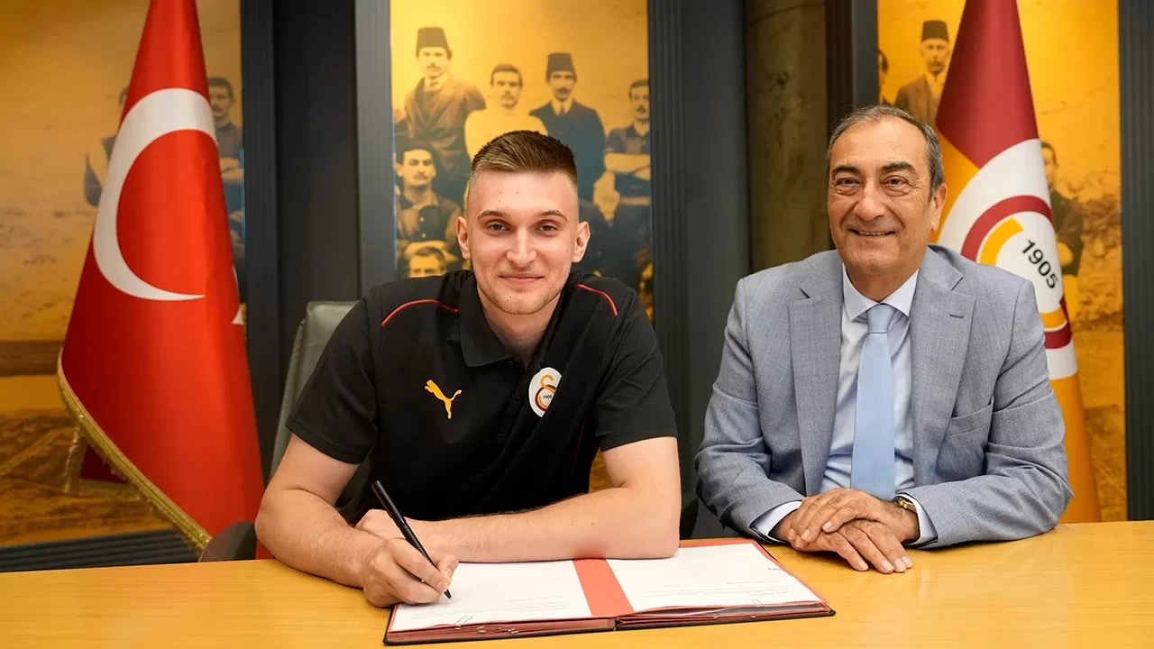 Galatasaray Erkek Voleybol Takımı, Can Koç ile 2 yıllık sözleşme imzaladı