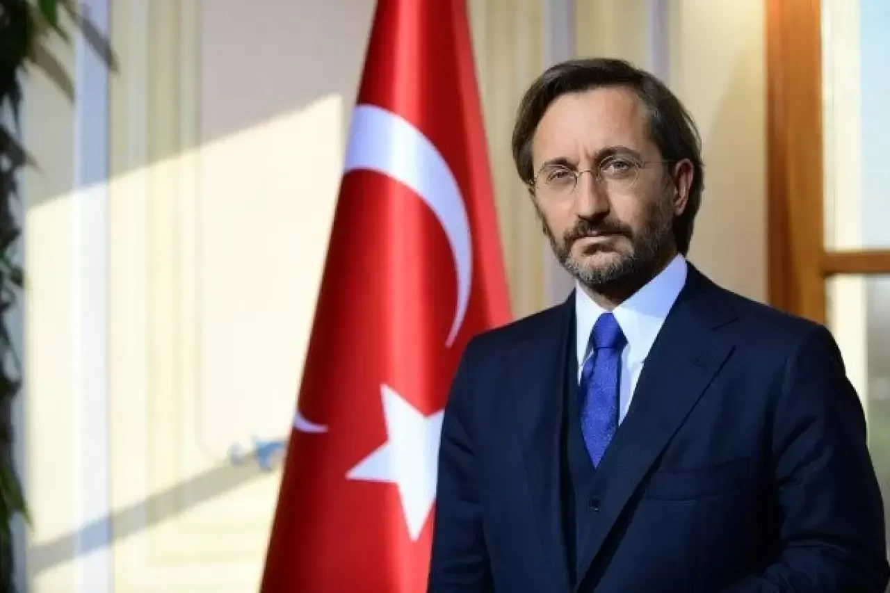 Fahrettin Altun: "Türkiye, KAAN ile 5. Nesil savaş uçağı ihraç eden sayılı ülkeler arasında"