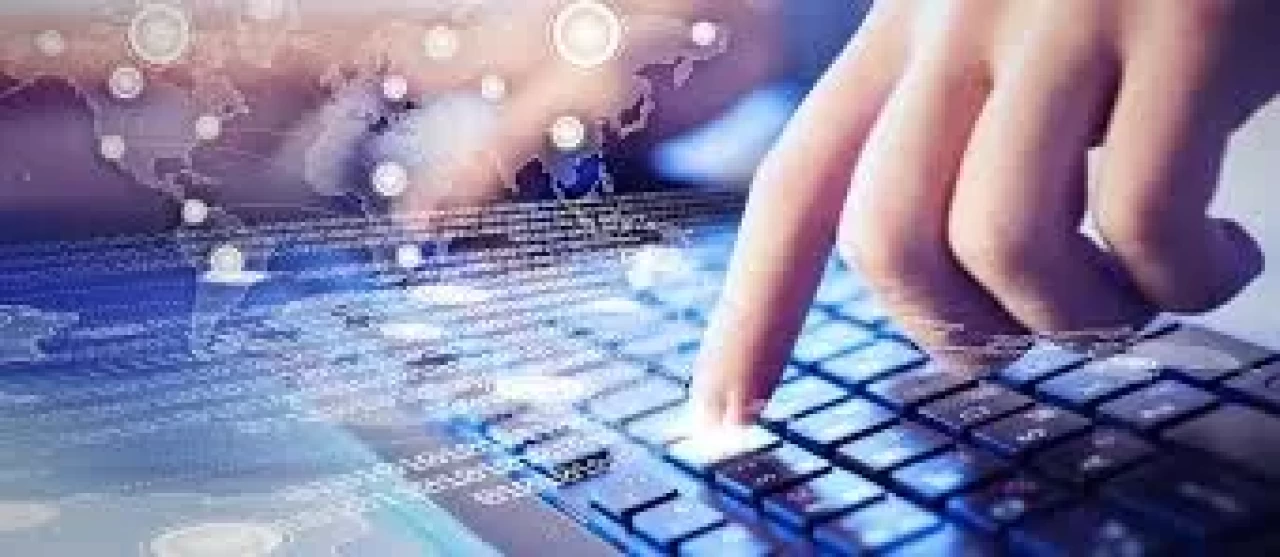 Bilgisayar Teknolojisi ve Bilişim Sistemleri Bölümü Nedir? Mezunları Ne İş Yapar?