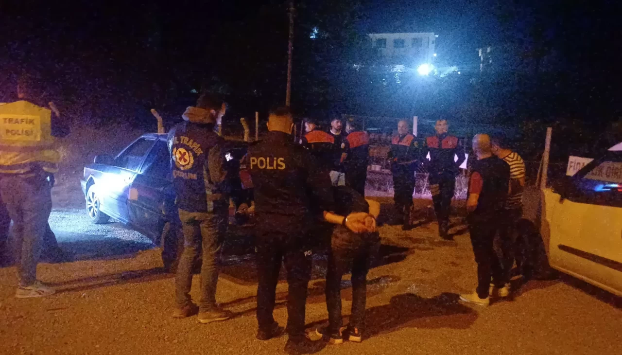 "Dur" ihtarına uymayan sürücüye 45 bin lira ceza