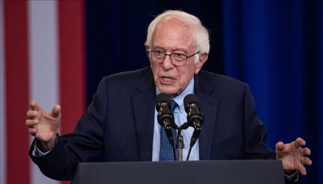 Senatör Sanders Trump'a seslendi: Saldırı iğrenç şekilde yasa dışı