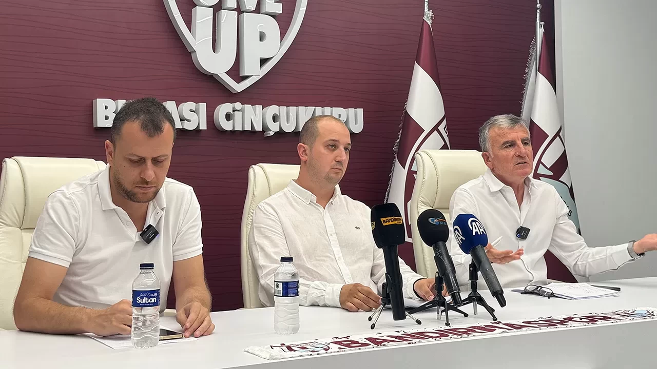 Bandırmaspor yeni yönetimiyle hedef büyüttü: “Birlik ve beraberlik içinde yürüyeceğiz”