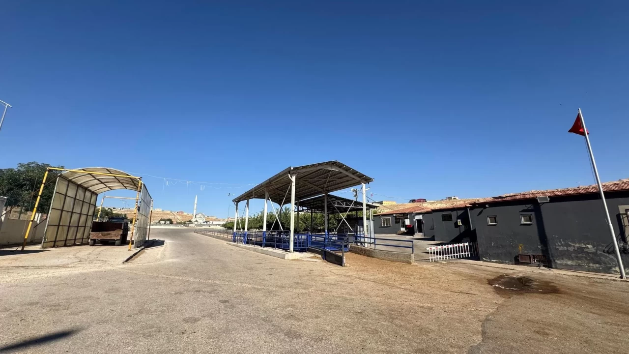 Gaziantep'te hayvan pazarı tedbir amaçlı kapatıldı