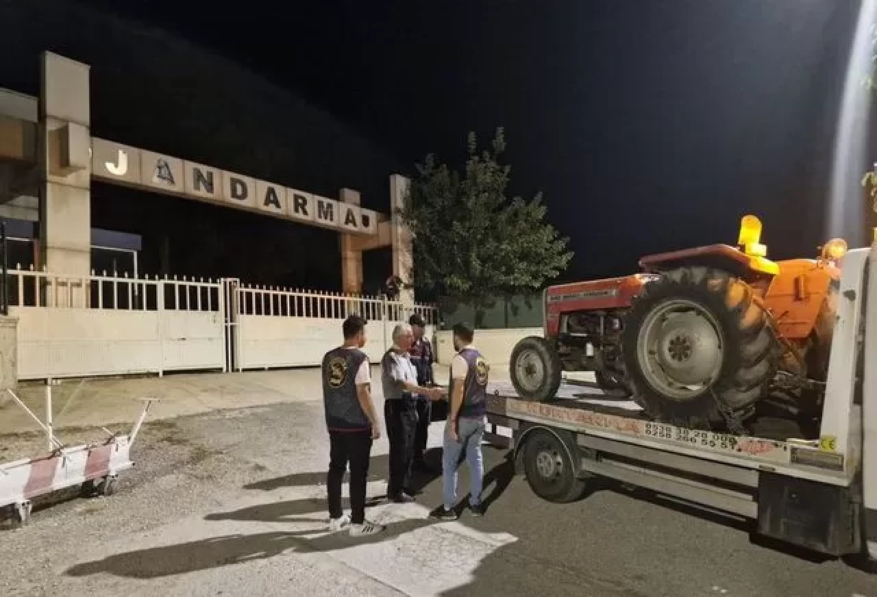 Denizli'de yaşlı adamın traktörünü komşuları çalıp sattı