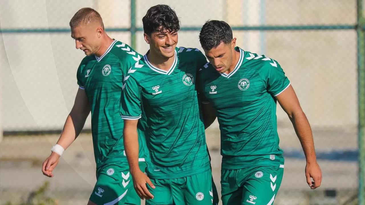Konyaspor hazırlık maçında Çaykur Rizespor’u 2 golle geçti