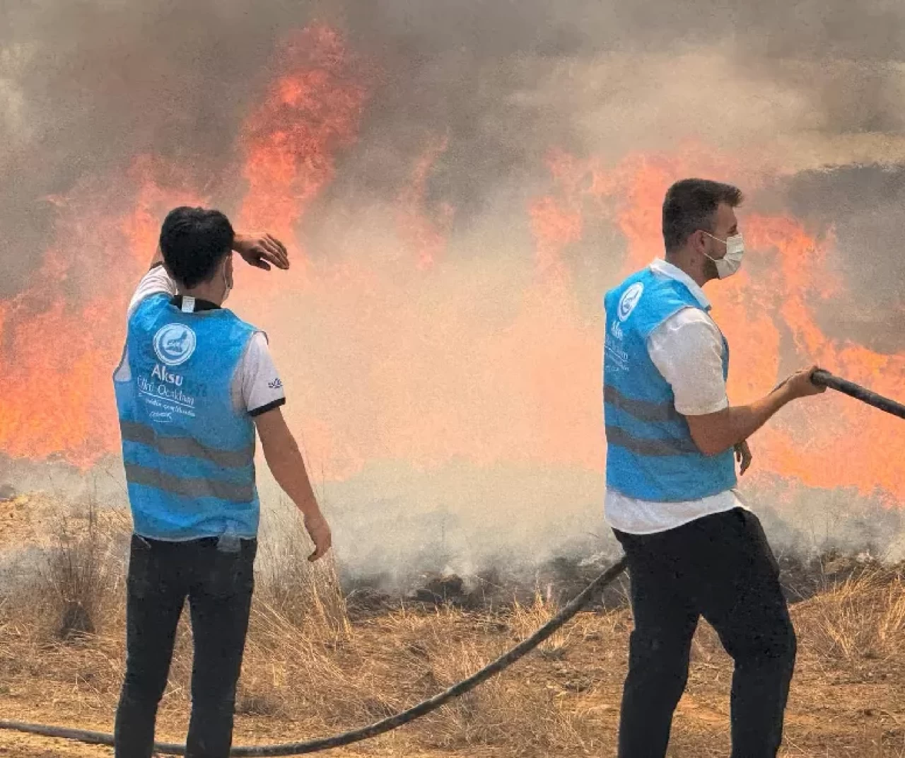 Ülkü Ocakları’ndan yangın bölgelerine destek eli