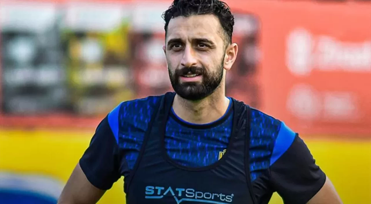 MKE Ankaragücü, orta saha oyuncusu Efkan Bekiroğlu ile yollarını ayırdı