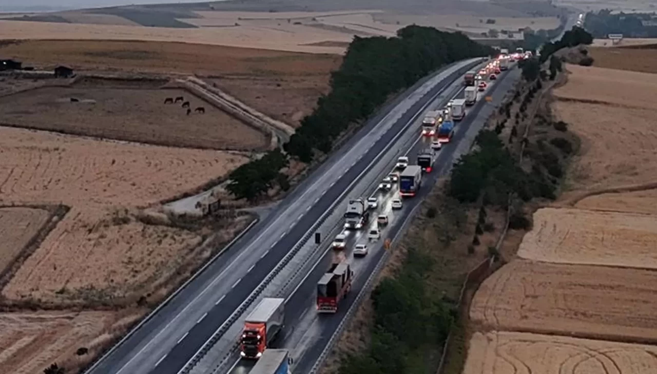 Eskişehir-Bozüyük karayolunda trafik durma noktasına geldi