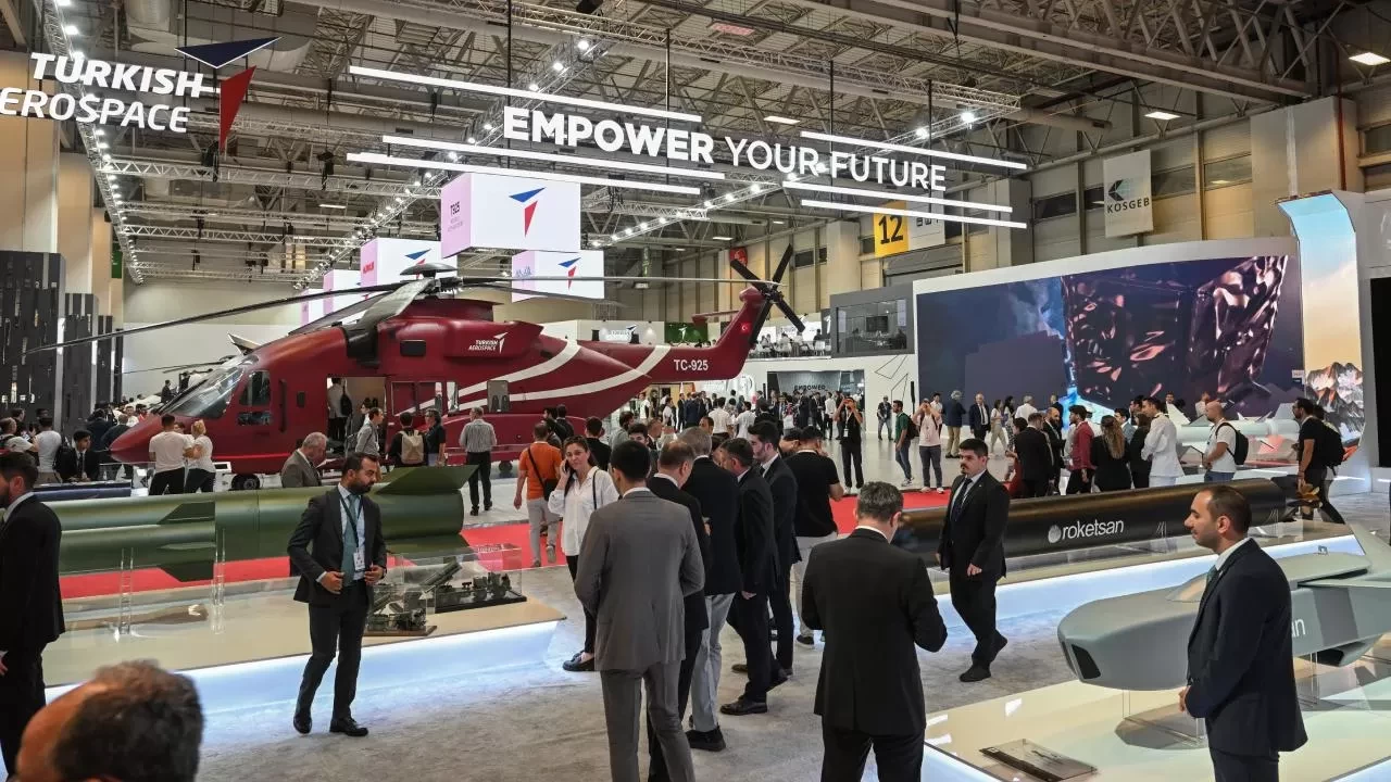 IDEF 2025’te yerli güç sahne aldı! Hipersonik füze ve hücumbot ilgi odağı oldu