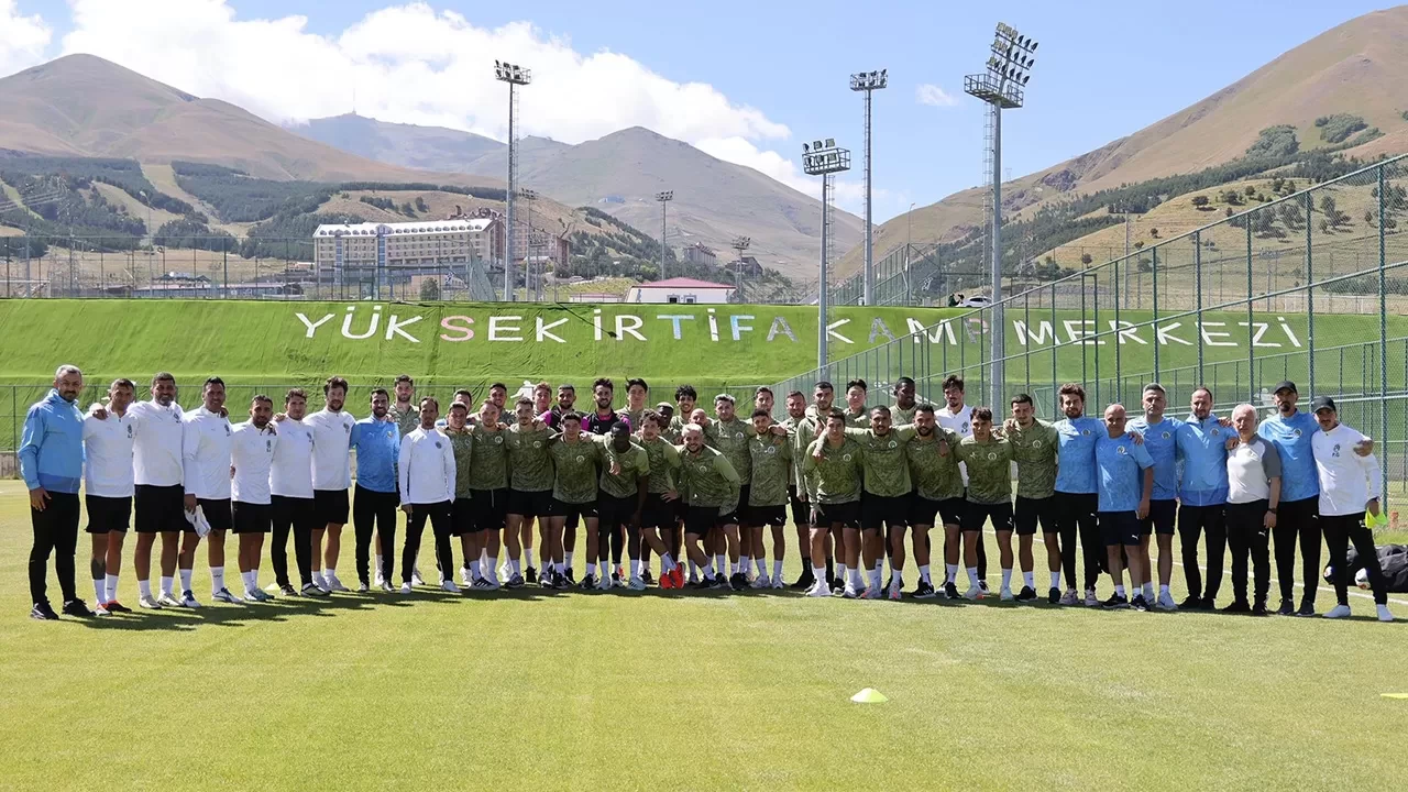 Alanyaspor, yeni sezon içi kampa girdi