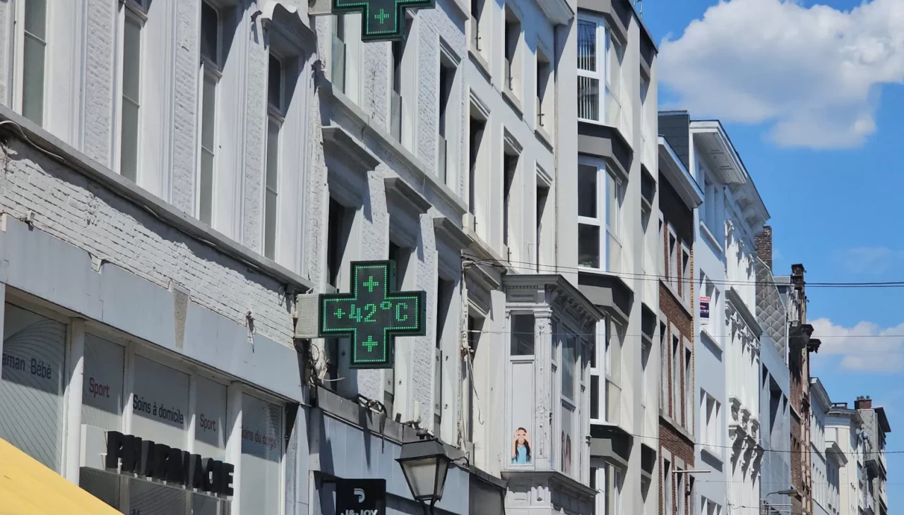 Belçika'da termometreler 42 dereceyi gösterdi