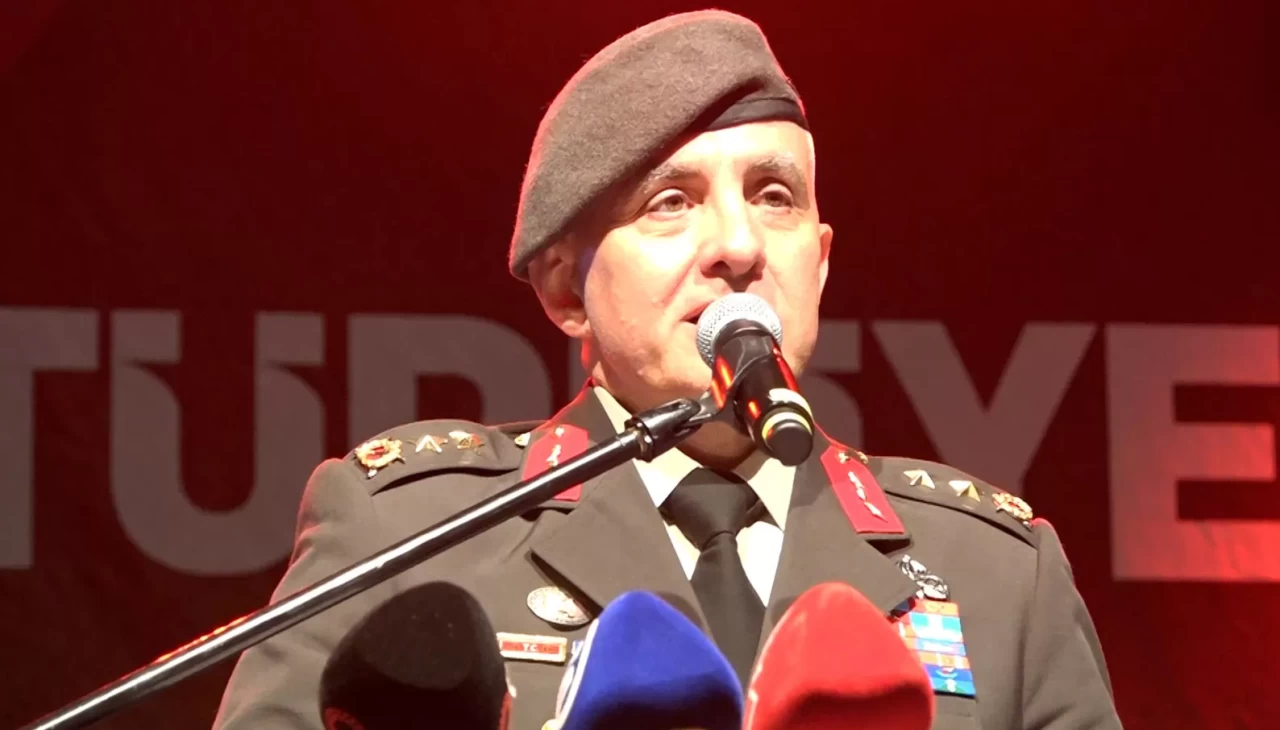 Gazi Tümgeneral Ala: 25 kez ameliyat oldum, canımı vermeye her zaman hazırım