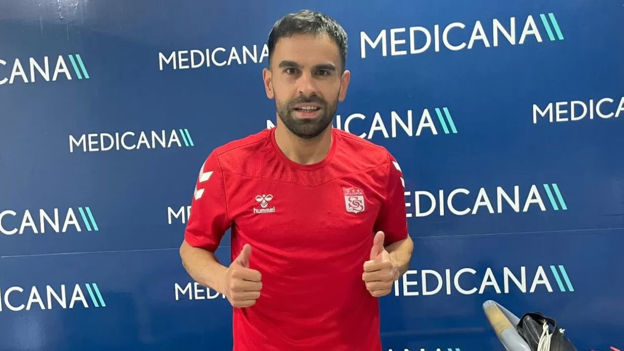 Sivasspor'da futbolcular yeni sezon öncesi sağlık kontrolünden geçti