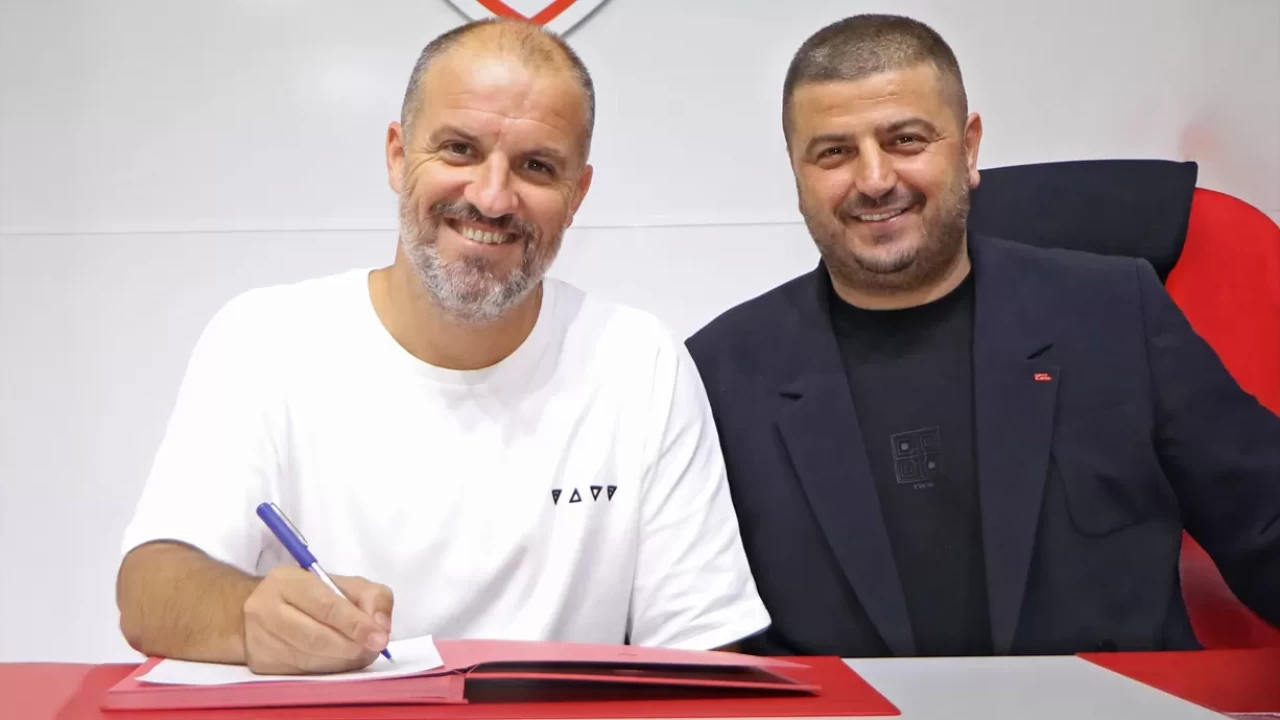 Boluspor’un yeni teknik direktörü Mustafa Er oldu