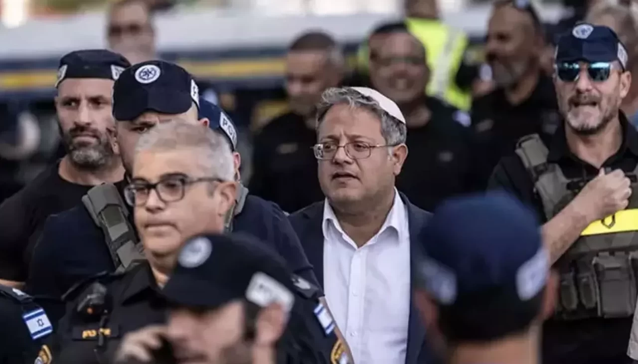 İsrailli bakandan Gazze için bir küstah çağrı daha: 'Filistinliler sürülmeli!'