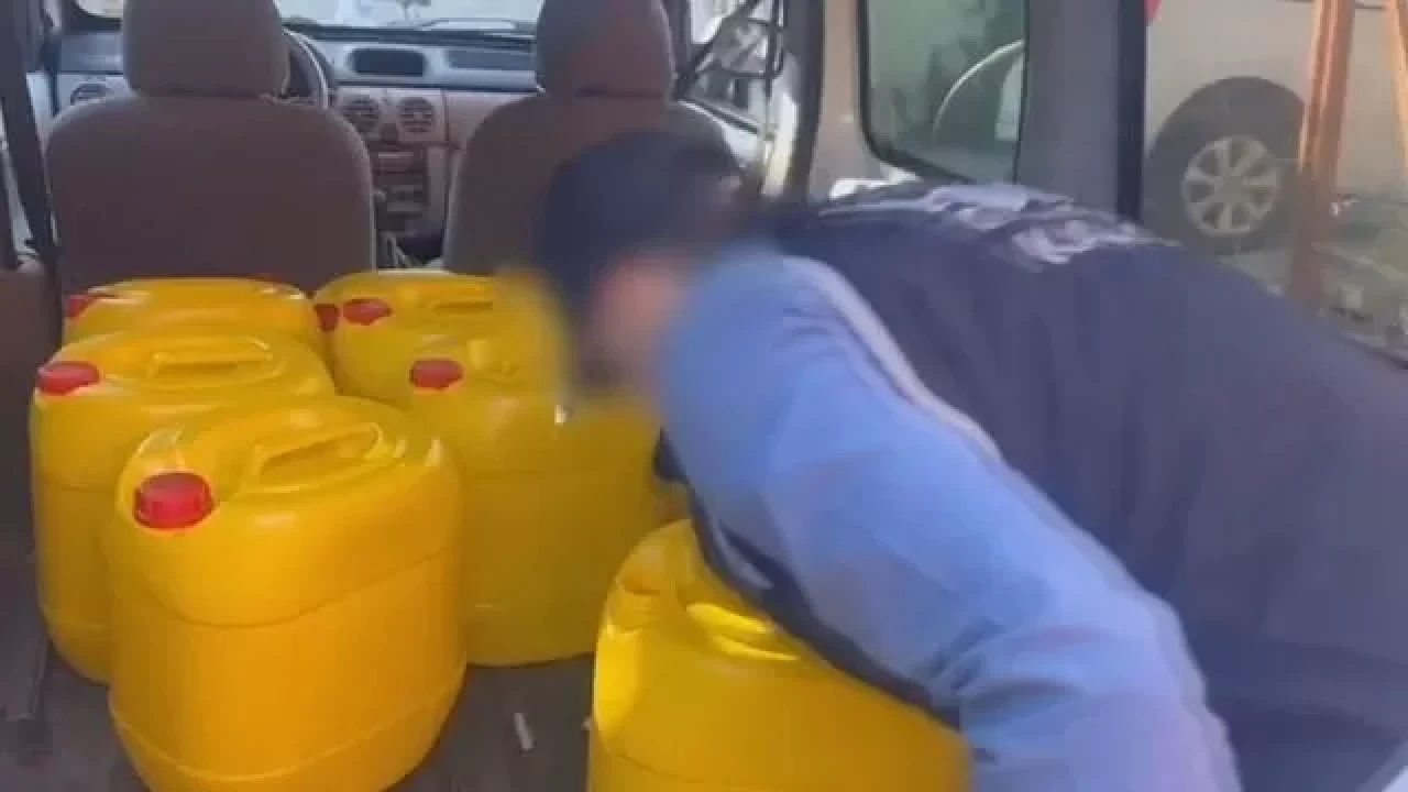 İstanbul'da kaçakçılık operasyonları: 36 milyon liralık ürün ele geçirildi