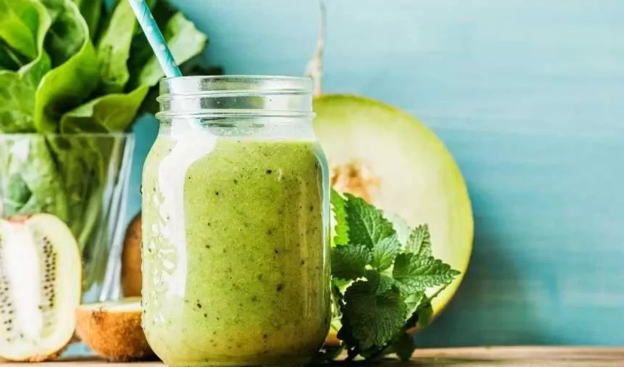 Semizotlu detoks smoothie tarifi