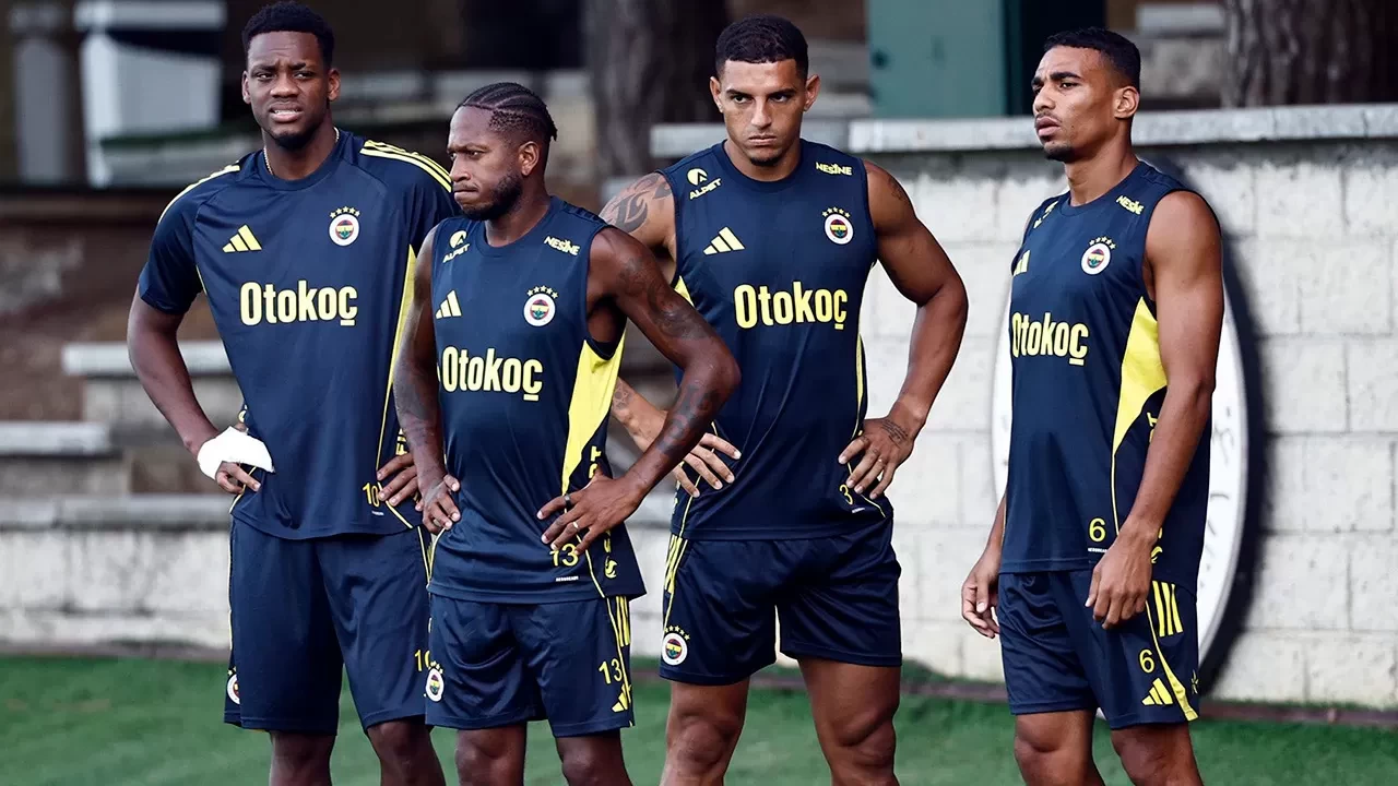 Fenerbahçe, sezon hazırlıklarına İstanbul’da devam ediyor