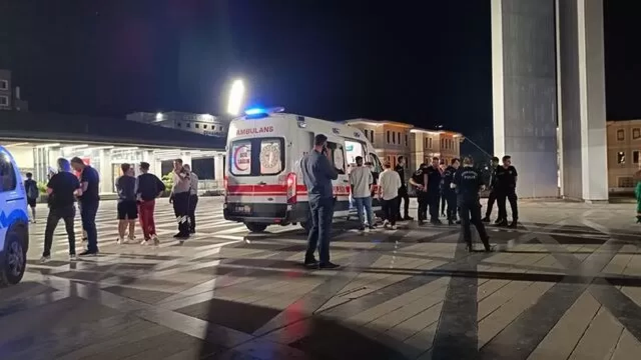 Osmangazi'de bıçaklı dehşet: 14 yaşındaki kız çocuğu 4 kişiyi yaraladı