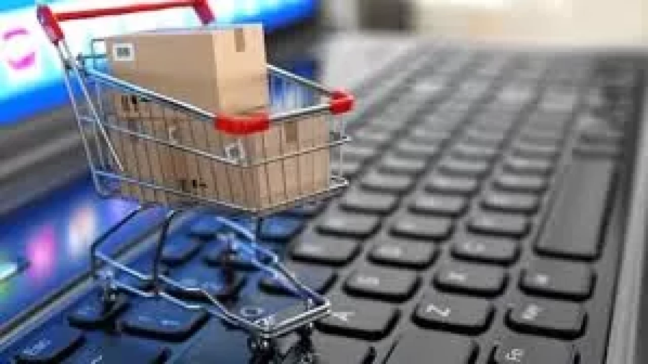 Elektronik Ticaret ve Yönetimi Bölümü Nedir? Mezunları Ne İş Yapar ve Nerelerde Çalışır?