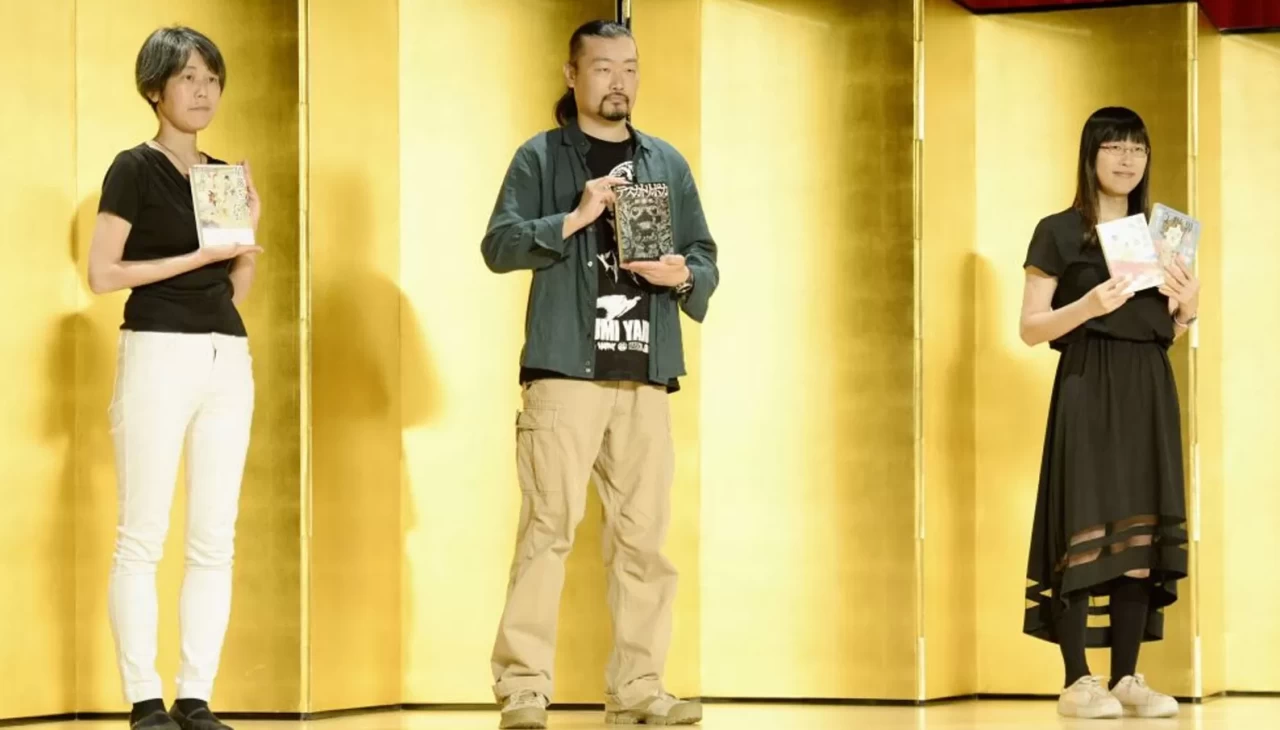 Japonya'da prestijli edebiyat ödülleri 1998'den bu yana ilk kez sahipsiz kaldı