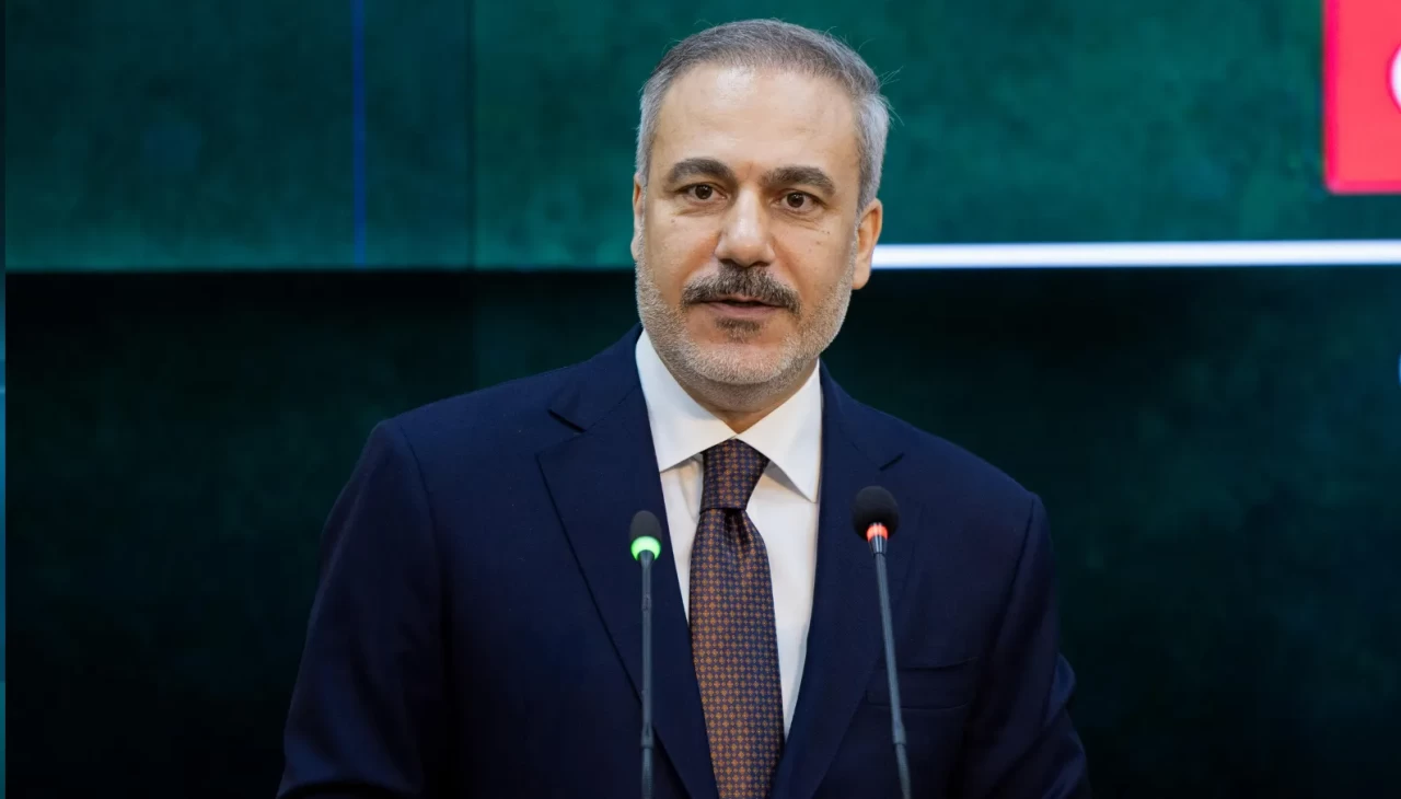 Dışişleri Bakanı Hakan Fidan, Malezya'da kritik zirveye katılacak!