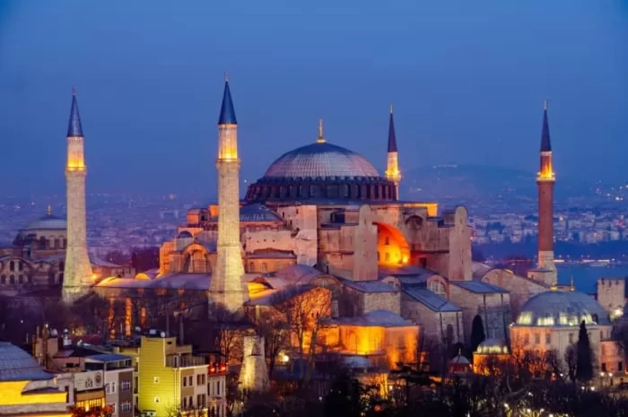 Ayasofya'nın ibadete açılmasının üzerinden 5 yıl geçti