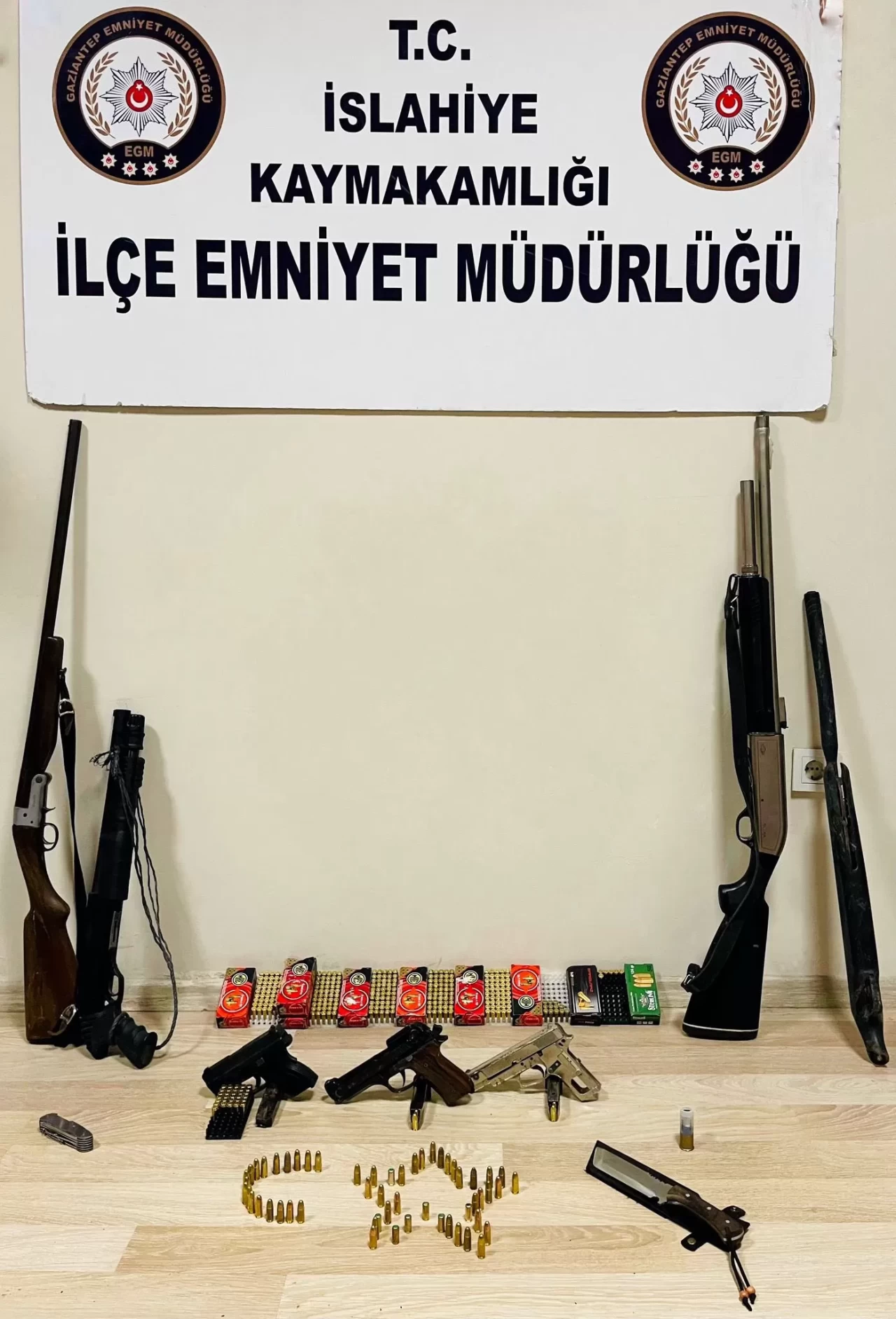 Gaziantep’te sosyal medya üzerinden silah paylaşımı yapan kişi tutuklandı