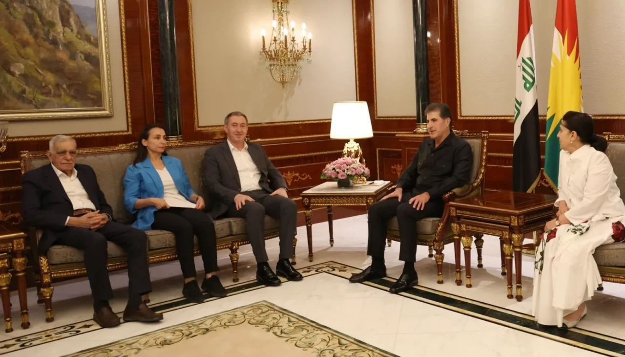 IKBY Başkanı Neçirvan Barzani, DEM Parti heyetini kabul etti