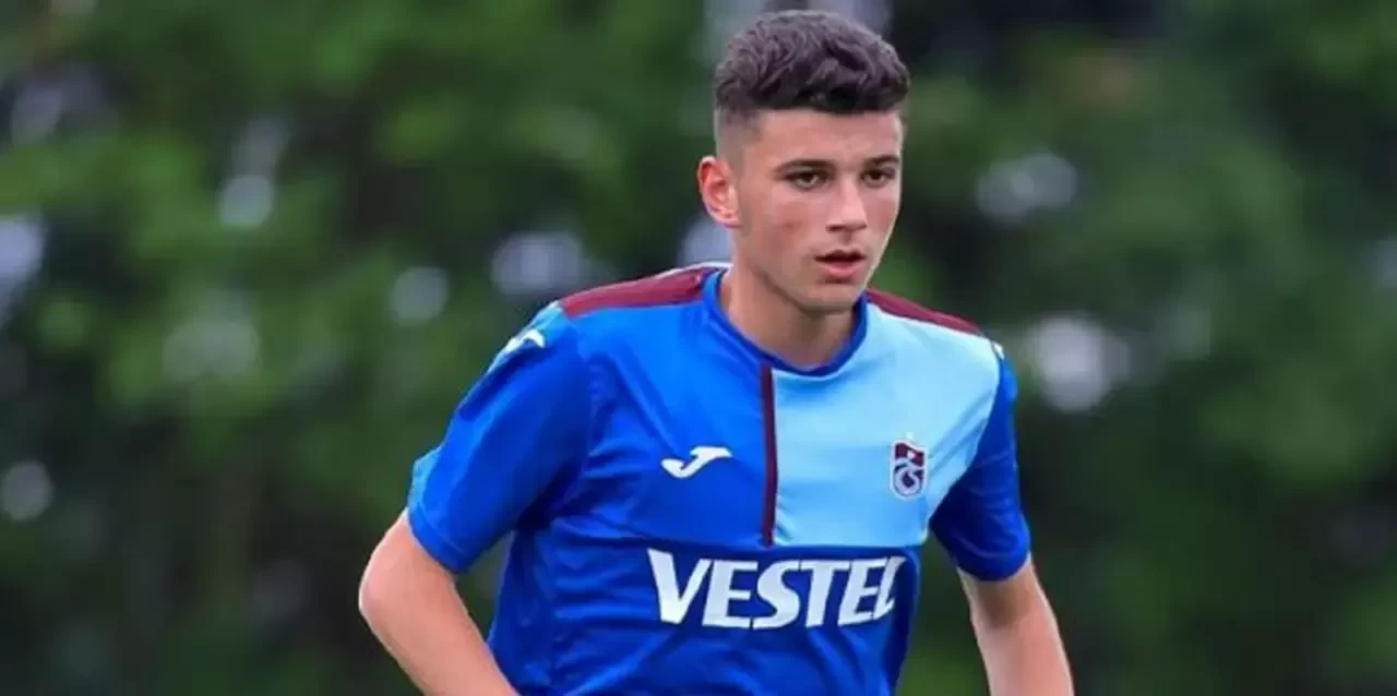 Sakaryaspor, Abdurrahman Bayram'ı renklerine kattı