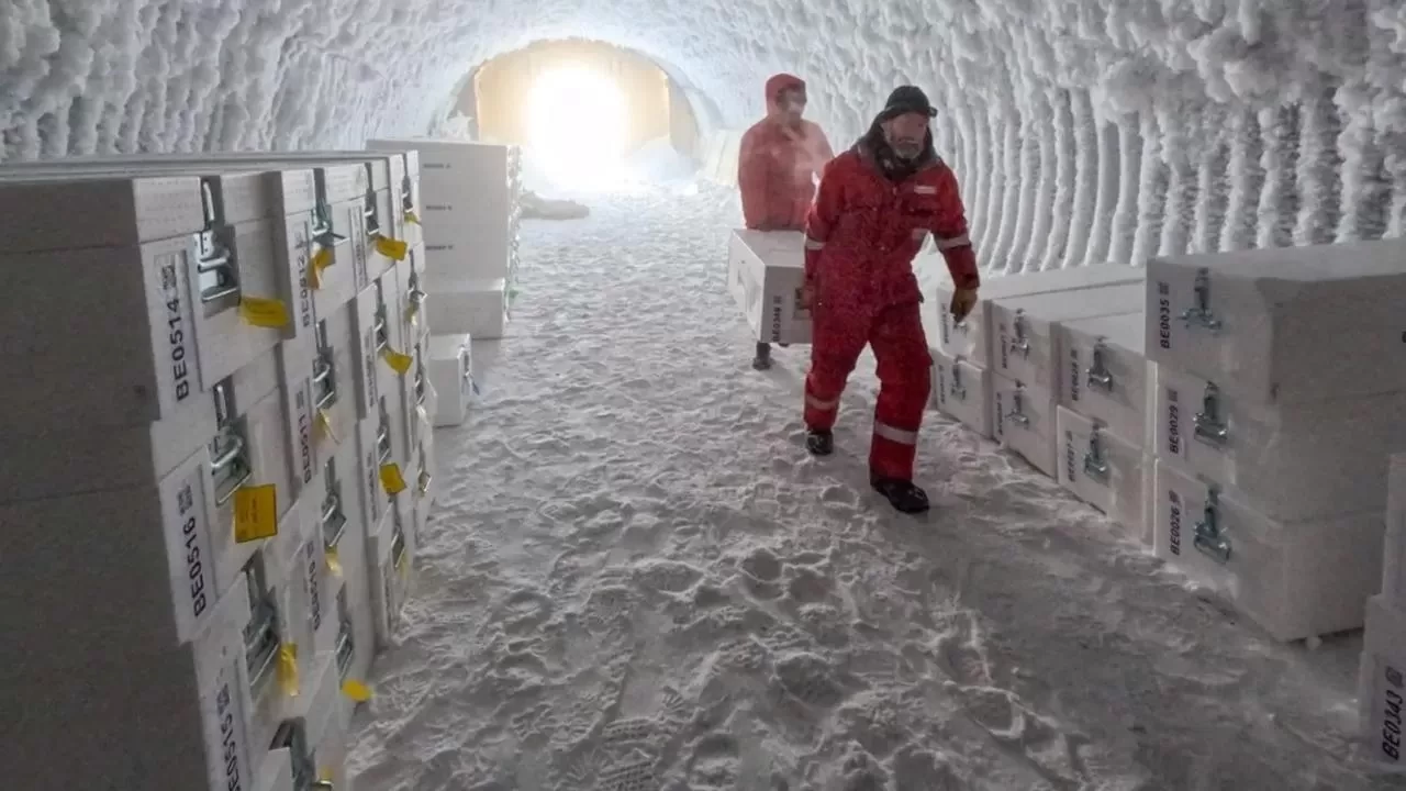 Dünyanın en eski buz kütlesi çözülerek iklim sırları açığa çıkarılacak