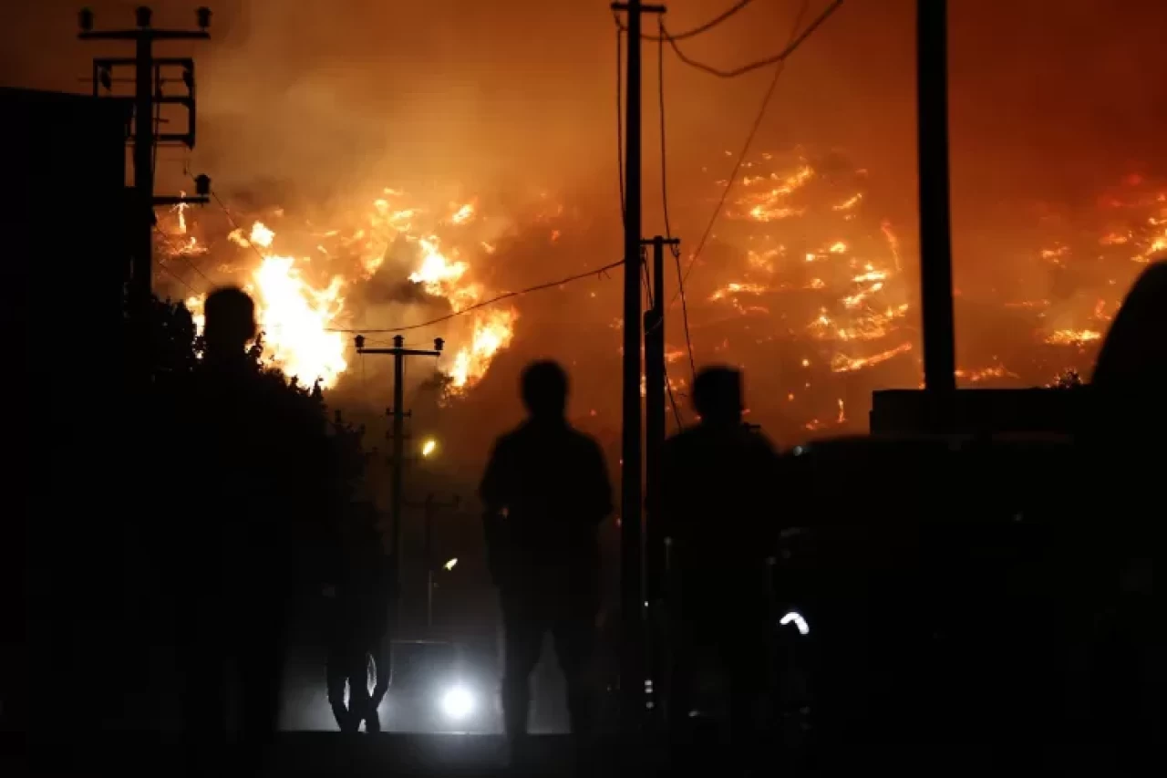 Bursa'da alevlerle mücadele sürüyor! Bazı köyler tahliye edildi